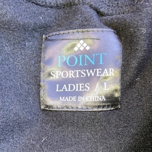 Point sportswear fleece vest size large, Black full zip vest with pockets, Maine - Picture 6 of 8